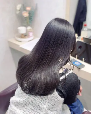 ロング カラー suzuka/透明感 /顔周り/美髪矯正のヘアスタイル