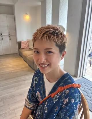 ショート すずき わかなのヘアスタイル