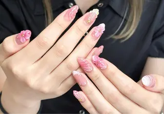 ネイル ShioriNail （旧：L.nail）のネイルデザイン