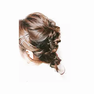 ヘアアレンジ くるくるパーマ aikoのヘアスタイル