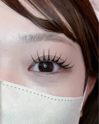 マツエク・マツパ eyelist ✵ Itsukiの眉毛・アイブロウイメージ