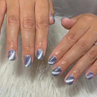 ネイル LAVISH sakiのネイルデザイン