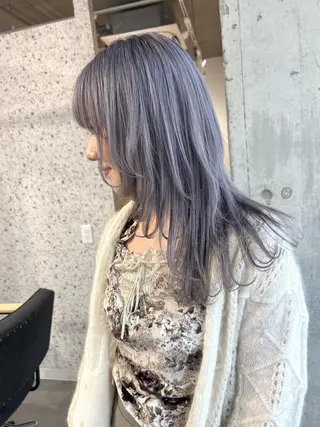 セミロング カラー lani ブリーチ /ダブルカラーのヘアスタイル