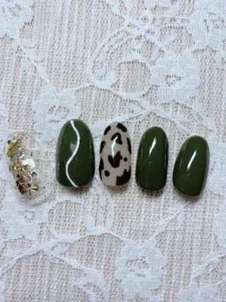 ネイル レイレア ネイルルームのネイルデザイン