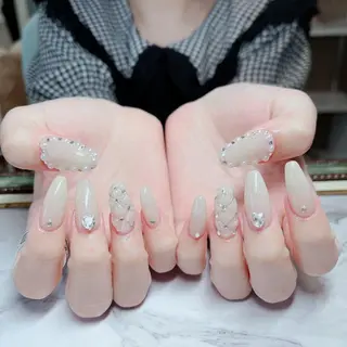 ネイル FLY Nail Salonのネイルデザイン