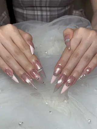 ネイル Julli NailStudioのネイルデザイン