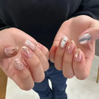 ネイル Elegancia. Hiromiのネイルデザイン