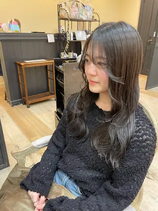 セミロング 亀川蓮 Agu hairのヘアスタイル
