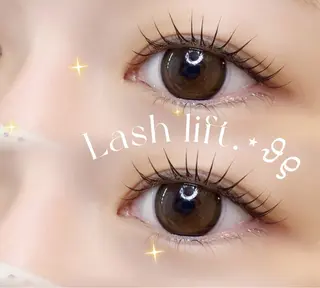 パーマ 眉毛まつ毛新宿御苑 riko 🎀ིྀのマツエク・マツパデザイン