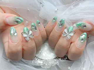 ネイル マジック ミラーのネイルデザイン