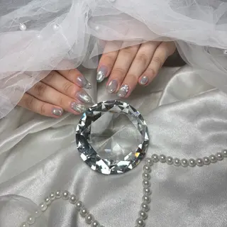 ネイル Yuna 𝝑𝝔*.+ﾟのネイルデザイン