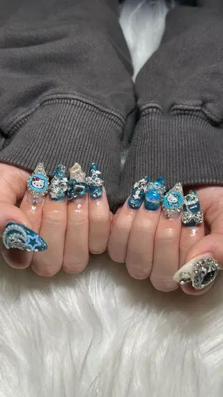 ネイル Ru _Baddiesのネイルデザイン