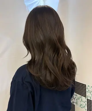 ロング カラー 🍓ブリーチカラー 🎀nene🍓のヘアスタイル