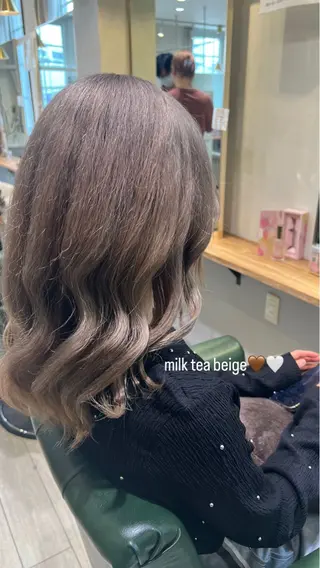 カラー melca. Amiのヘアスタイル