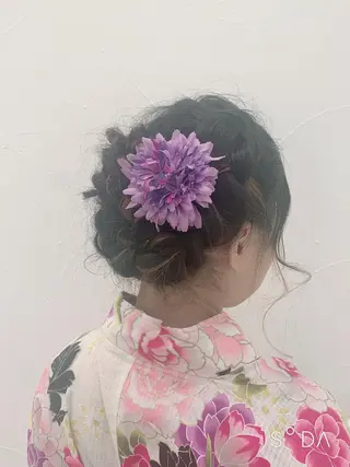 ロング ヘアアレンジ ミドウチ アヤカのヘアスタイル