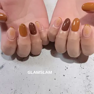 ネイル 大阪福島 GLAMSLAM.Hのネイルデザイン