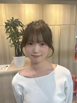 ロング カラー 山本 琴音のヘアスタイル
