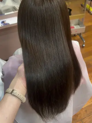 セミロング カラー 'AXIS 栄 Konomiのヘアスタイル