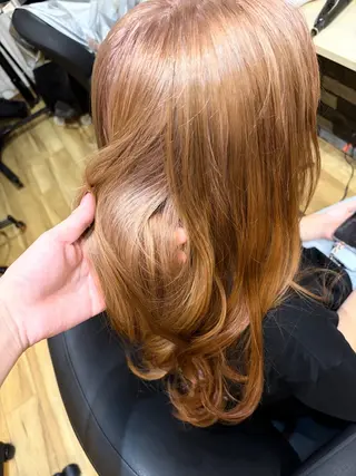 ロング カラー koki/ ハイトーンカラーのヘアスタイル