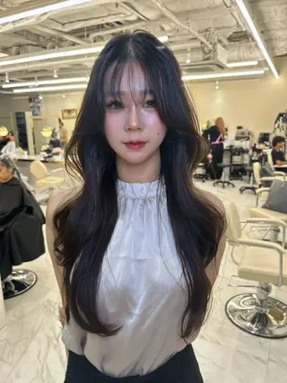 ロング hiyori🎀 トレンドレイヤーのヘアスタイル
