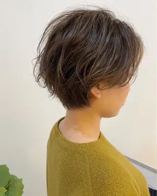 ショート カラー スタイリスト 林 風香のヘアスタイル