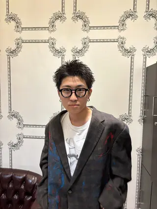 ショート メンズ shinta スパイキー/パーマのヘアスタイル