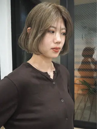 ショート イシイ モエカのヘアスタイル