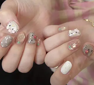 ネイル Pure&Rich Nailのネイルデザイン