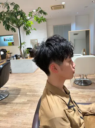 メンズ 伊藤 由華のヘアスタイル