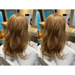 カラー 🩵盛れる顔周り/ 艶カラーemi🩵のヘアスタイル
