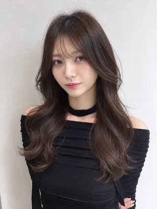 ロング レイヤーカット TENSHOのヘアスタイル