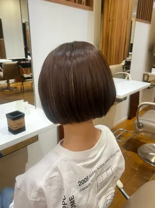 ミディアム カラー コバヤシ ユメのヘアスタイル