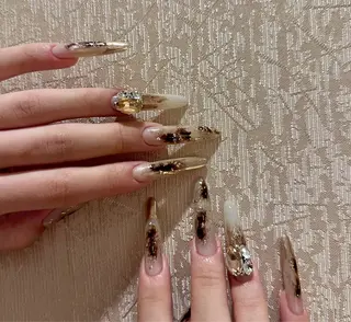 ネイル D-BEAUTY Nailsalonのネイルデザイン