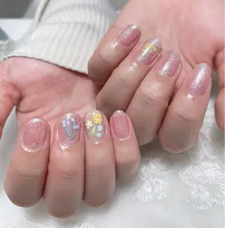 ネイル AURA NAIL 🌟鶴見店のネイルデザイン