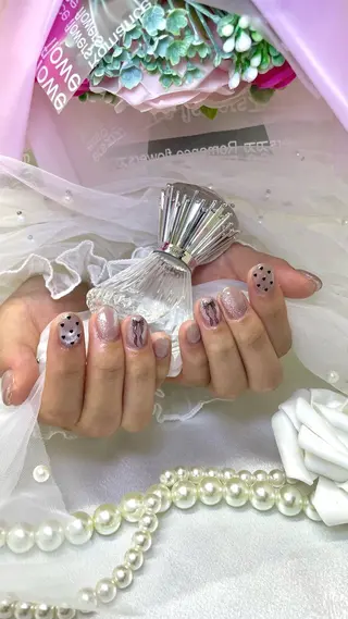 ネイル Sii nail🎀 Moekaのネイルデザイン
