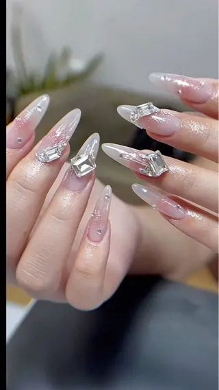 ネイル YUKI NAILのネイルデザイン