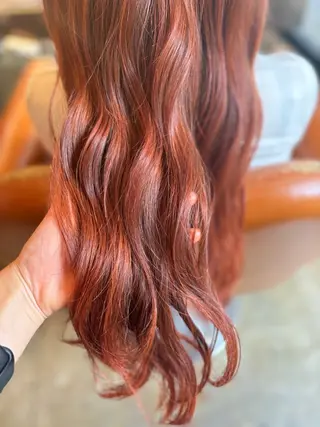 ロング カラー 髪質改善カラー ベージュ🤎YUMEのヘアスタイル
