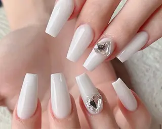 ネイル LUMI NAILのネイルデザイン