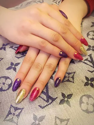 ロング ネイル Petite Cannelleのネイルデザイン
