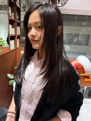 セミロング カラー ヘアアレンジ 💟Opus // Mizuki🐕のヘアスタイル