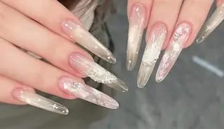 ネイル D-BEAUTY Nailsalonのネイルデザイン