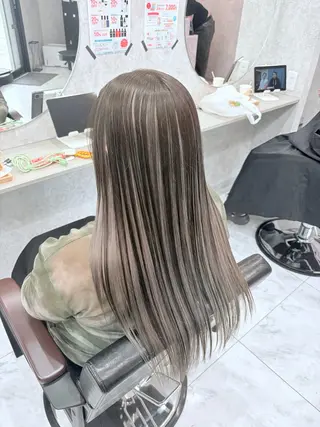 ロング 🦋ハイトーン🦋 石山 希理🦋のヘアスタイル