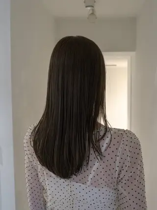 セミロング カラー navile原宿 yumaのヘアスタイル