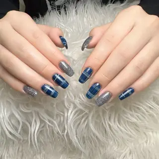 ネイル ENsalon AKIRAのネイルデザイン