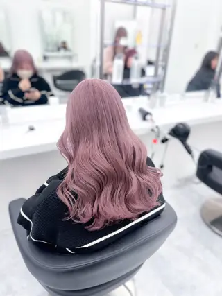 セミロング カラー ダメージレスブリーチ ×美髪矯正【滝太】のヘアスタイル