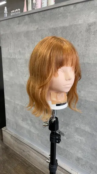 ミディアム 檜谷 晴　顔周りカットのヘアスタイル