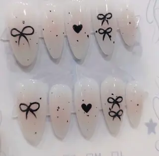 ネイル D-BEAUTY Nailsalonのネイルデザイン