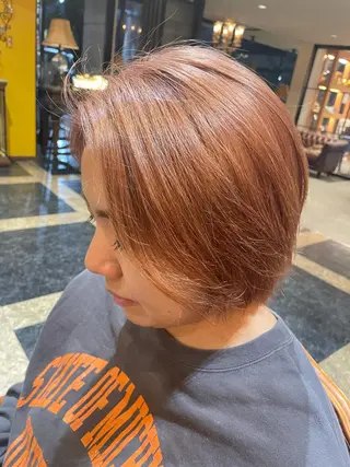 ショート カラー 田中 沙織のヘアスタイル