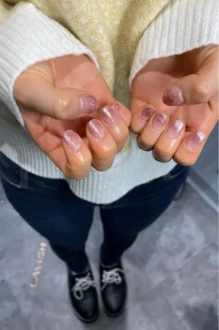 ネイル LAVISH 大和店 🤱子連れ大歓迎のネイルデザイン