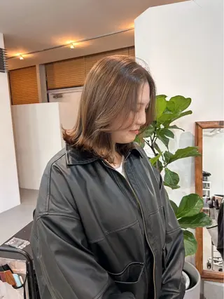 ショート かがやしづ ⭐️ベージュのヘアスタイル